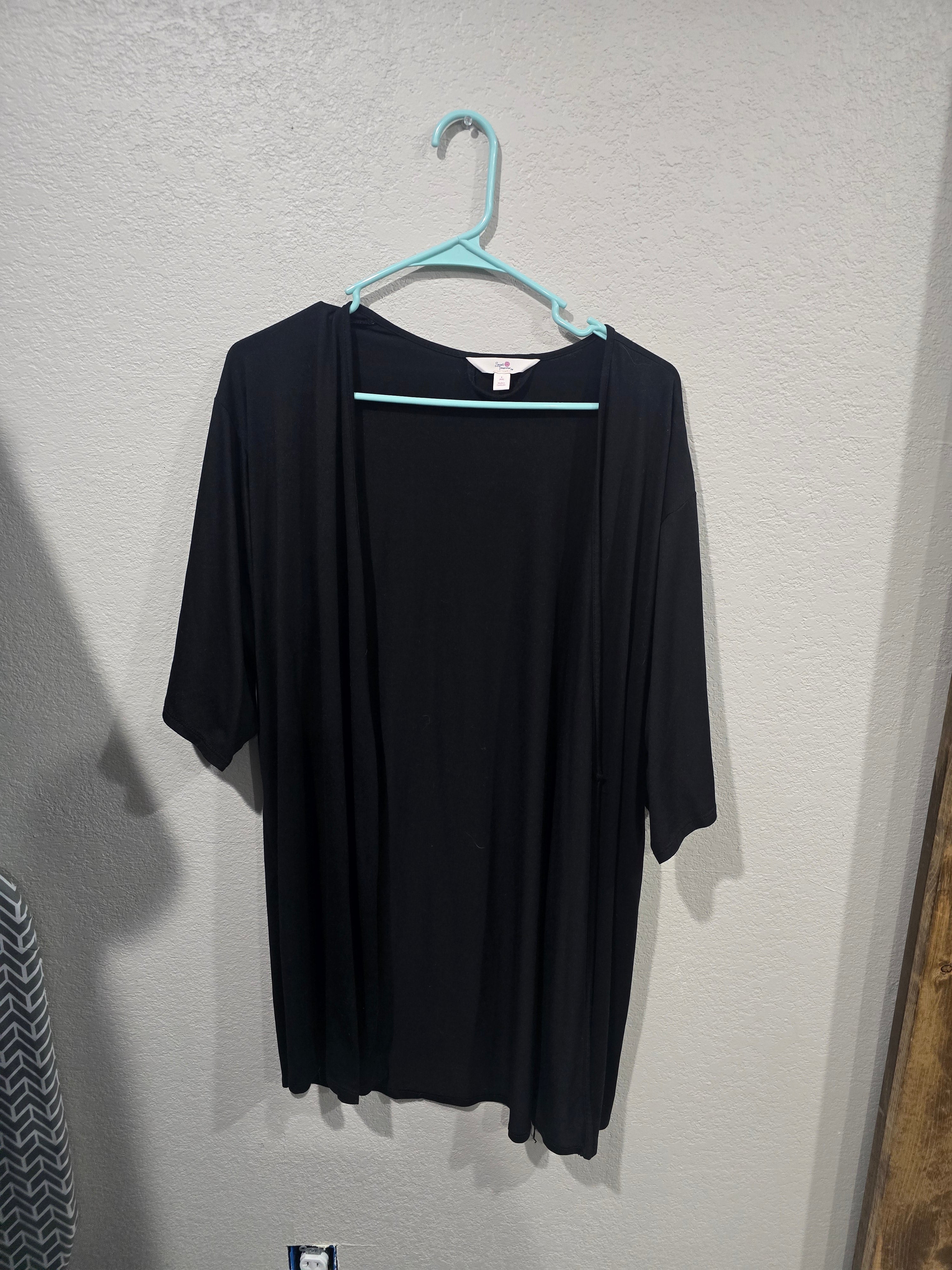 Black cardigan 3/4 sleeve